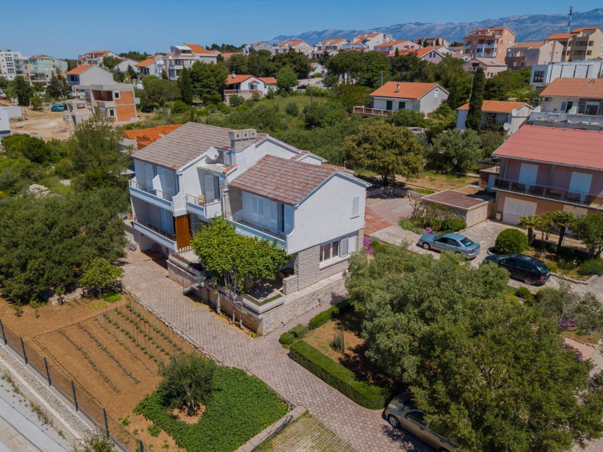 Tonica Apartments Новаля Екстер'єр фото