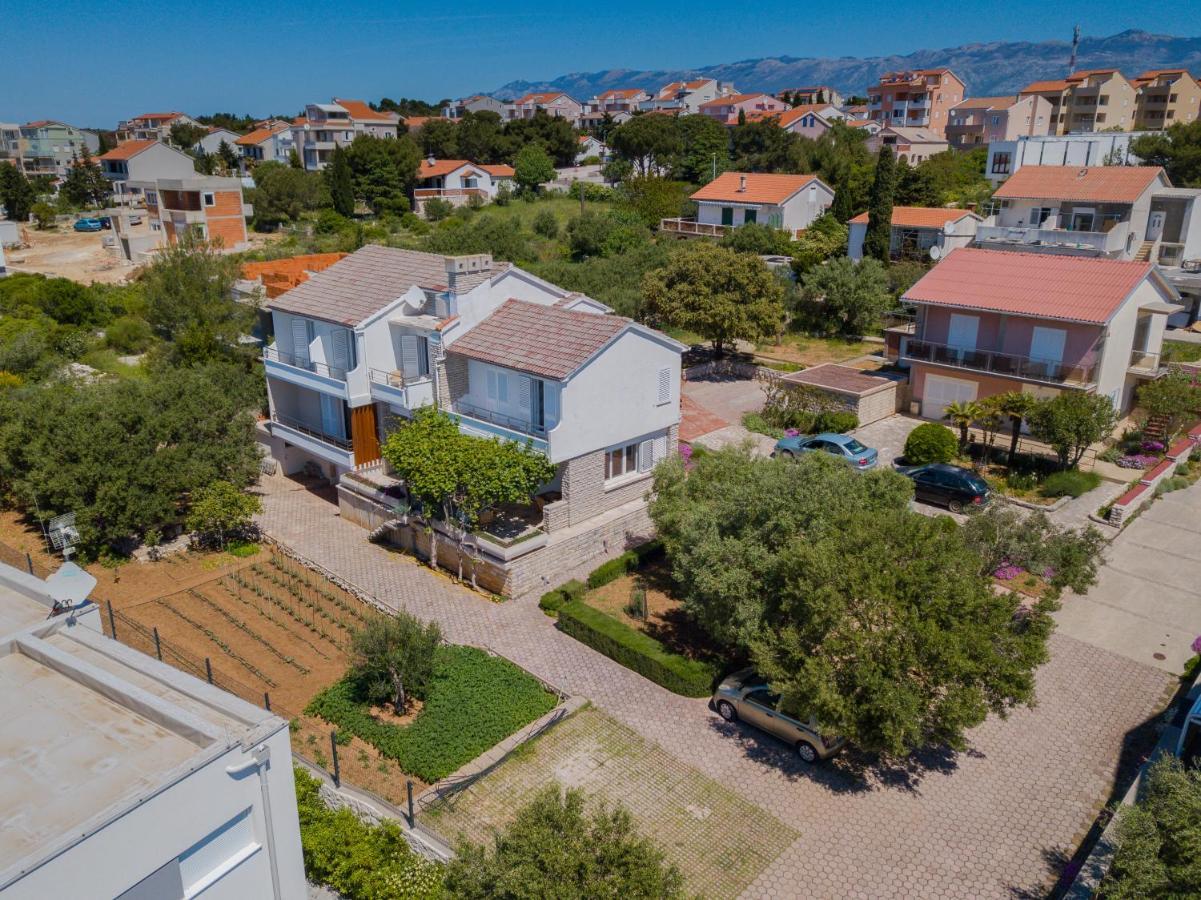 Tonica Apartments Новаля Екстер'єр фото