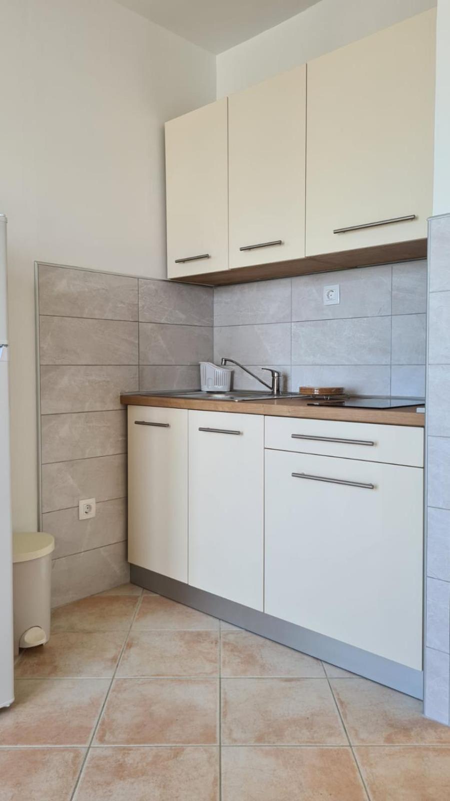 Tonica Apartments Новаля Екстер'єр фото